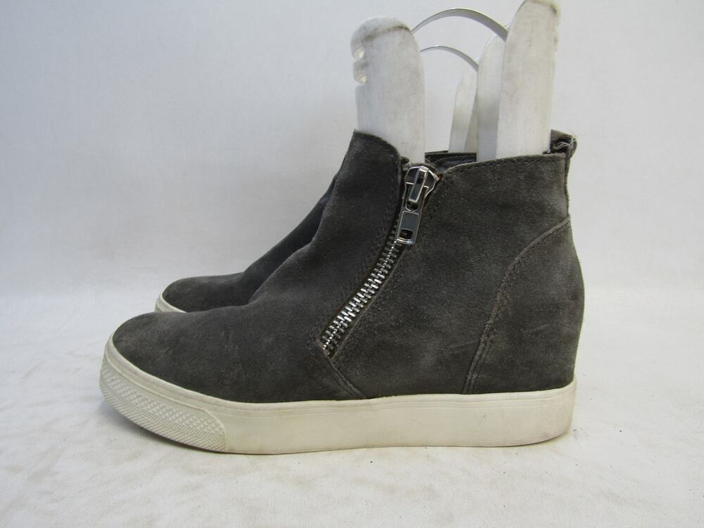 STEVE MADDEN Womens Size 8.5 M Gray Suede Hidden Wedge Zip Ankle Fashion Boots